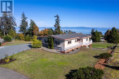 3021 Raymur Pl, House other with 4 bedrooms, 3 bathrooms and 5 parking in Qualicum Beach BC | Image 1