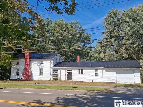 329 E Main St, Westfield, NY, 14787-1128 | Card Image