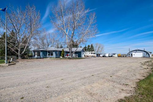 32126 Coal Trail W, Rural Foothills County, AB, T1V1M6 | Card Image