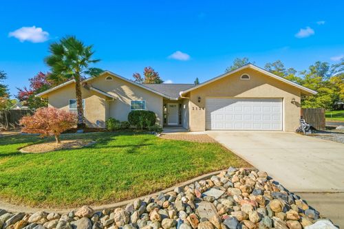 3134 West St, Shasta Lake, CA, 96019-2204 | Card Image