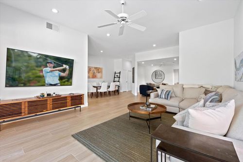 38 Pine Valley Dr, Rancho Mirage, CA, 92270-1606 | Card Image