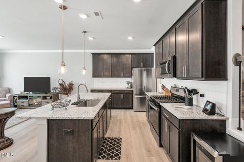 602 Picnic Pl, Hillsborough, NC, 27278-2297 | Card Image