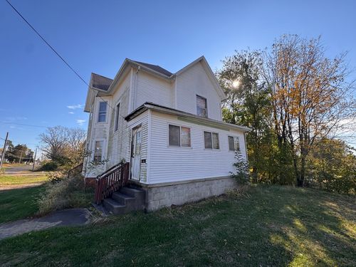 1101 Lake St, Kewanee, IL, 61443-1643 | Card Image