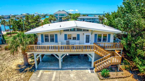 2228 Oyster Cv, Murrells Inlet, SC, 29576-5540 | Card Image