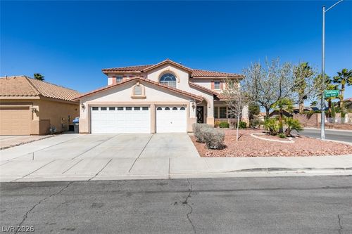 2722 Woodflower Ave, Henderson, NV, 89052-3848 | Card Image