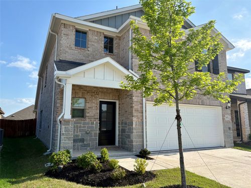 707 Hemingway Ln, Mckinney, TX, 75069-0235 | Card Image