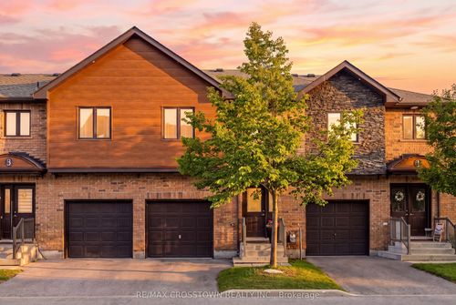 2-43 Madelaine Dr, Barrie, ON, L9J0G8 | Card Image