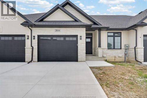 2614 Barkley Ave, Windsor, ON, N8P0G7 | Card Image