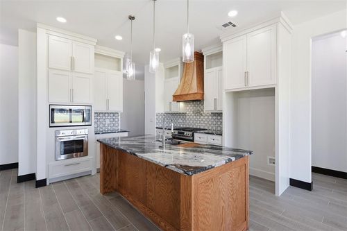 2436 Canyon Circle, Blanchard, OK, 73010 | Card Image