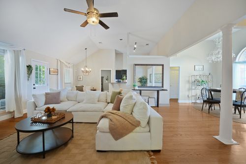 2101 Maricourt St, Old Hickory, TN, 37138-1693 | Card Image