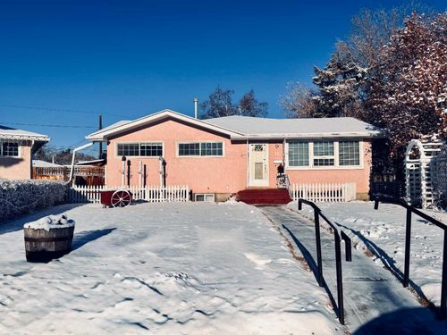 21 Freemont Close, Red Deer, AB, T4N4Y5 | Card Image