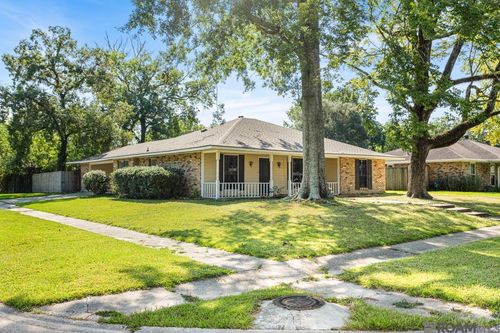 3011 Woodbrook Dr, Baton Rouge, LA, 70816-2681 | Card Image