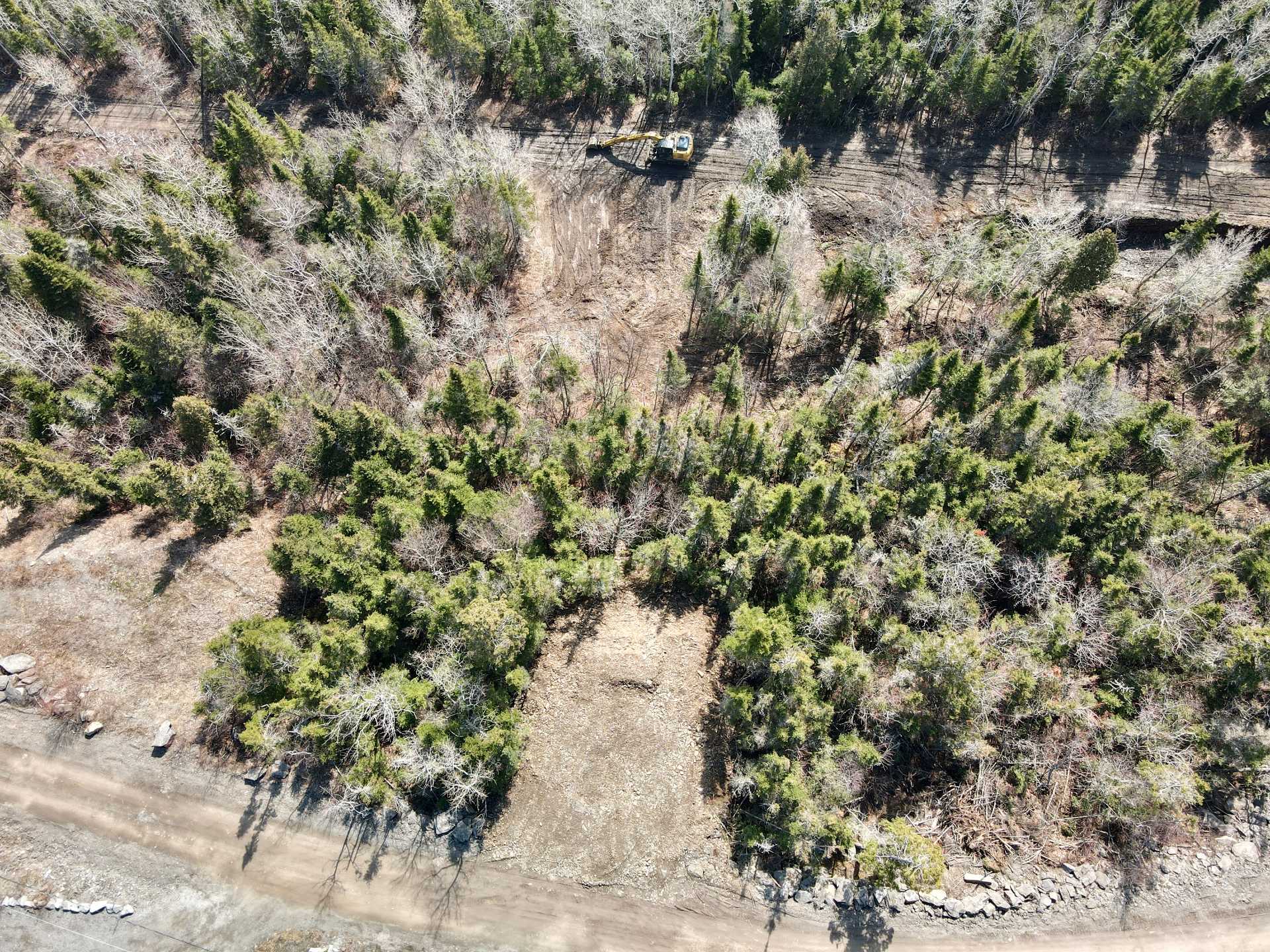 Land in Saint-Denis-De La Bouteillerie 2
