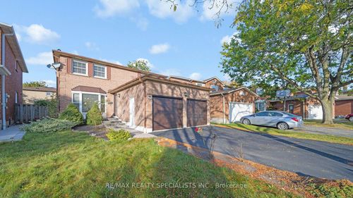 13 Stillwater Cres, Brampton, ON, L6X3K6 | Card Image