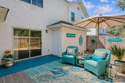 6922 Sea Turtle Cir, Navarre, FL, 32566-7410 | Card Image