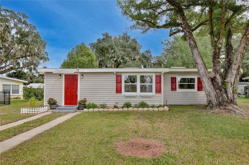 780 N Kentucky Ave, UMATILLA, FL, 32784-9065 | Card Image