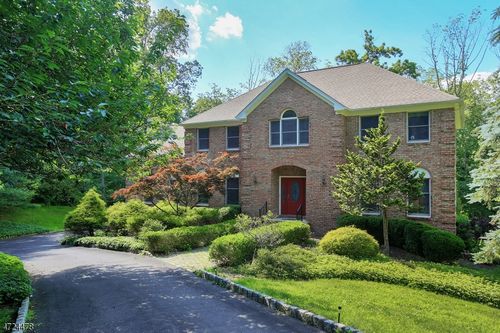6 Apgar Way, LEBANON, NJ, 08833-4404 | Card Image