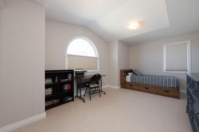 143 Berard Crescent, Home with 5 bedrooms, 4 bathrooms and 4 parking in Fort Mcmurray AB | Image 24