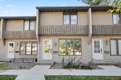 1232 Boone Street, Pella, IA, 50219 | Card Image