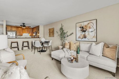 210-3030 Suncrest Dr, San Diego, CA, 92116-1592 | Card Image