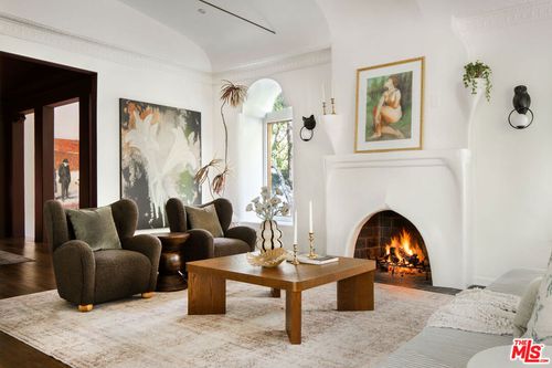 742 N Sycamore Ave, Los Angeles, CA, 90038 | Card Image