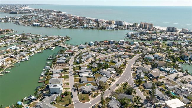 596 S Bayshore Dr, House other with 2 bedrooms, 1 bathrooms and null parking in MADEIRA BEACH FL | Image 70