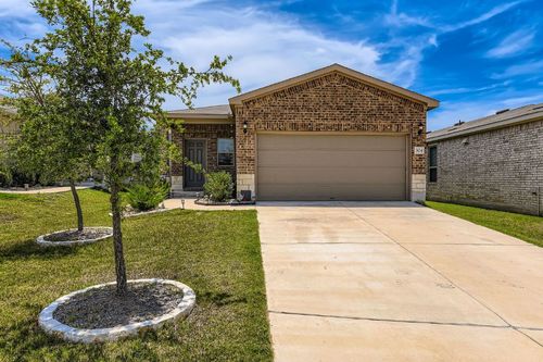 304 Stone Water Ln, Jarrell, TX, 76537-2087 | Card Image