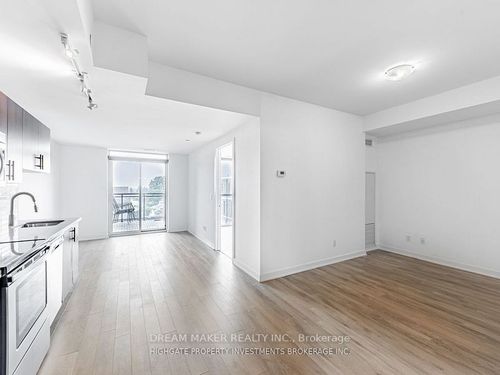 306-16 Mcadam Ave, North York, ON, M6A0B9 | Card Image