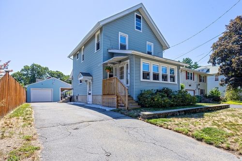 29 Fairfield Ave, Chicopee, MA, 01013-1530 | Card Image