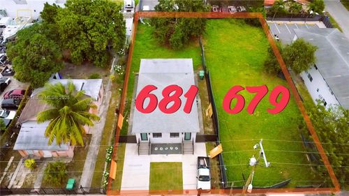 679 Nw 30th St, Miami, FL, 33127-3846 | Card Image