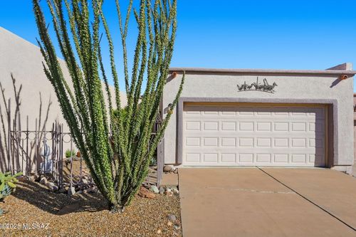 563 W Vía Rosaldo, Green Valley, AZ, 85614 | Card Image