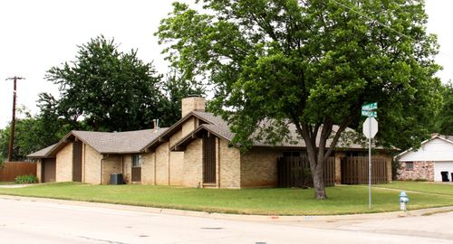 720 Mimosa Dr, Denton, TX, 76201-0859 | Card Image