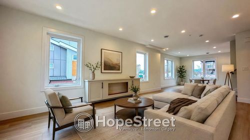 4-22348 48 Avenue, Langley, BC, V3A3N5 | Card Image