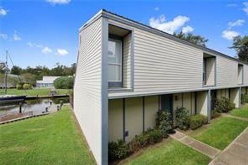 apt-6c-350 Atalin St, Mandeville, LA, 70448-6004 | Card Image