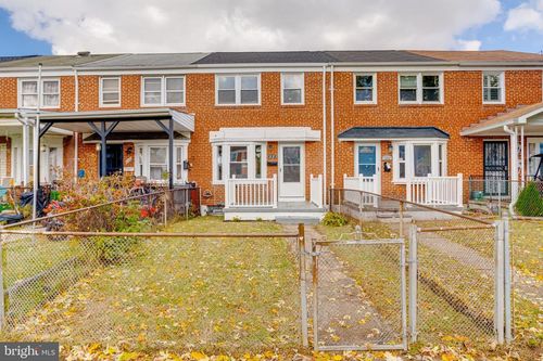 832 N Marlyn Ave, ESSEX, MD, 21221-2122 | Card Image