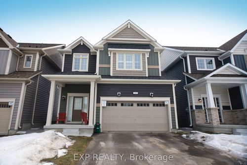 295 Mceachern Lane, Gravenhurst, ON, P1P0H8 | Card Image
