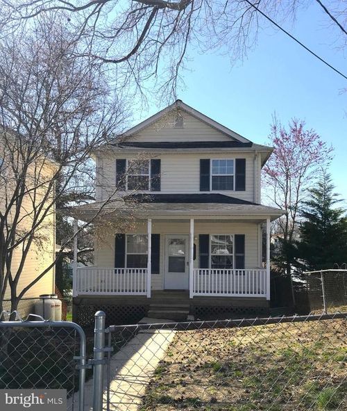 4017 15th St, CHESAPEAKE BEACH, MD, 20732-9402 | Card Image