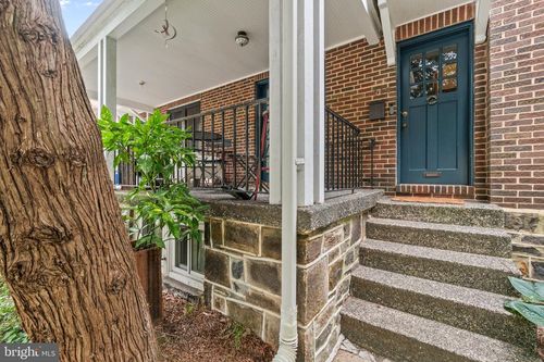 917 E 37th St, BALTIMORE, MD, 21218-2015 | Card Image