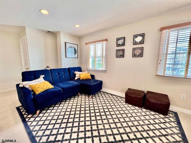APT-3 - 7811 Atlantic Ave, Condo with 2 bedrooms, 1 bathrooms and null parking in MARGATE CITY NJ | Image 13