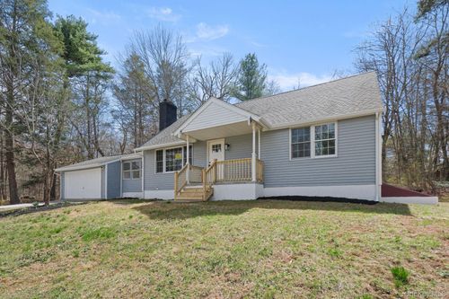 50 Pine Woods Rd, Hyde Park, NY, 12538-1657 | Card Image