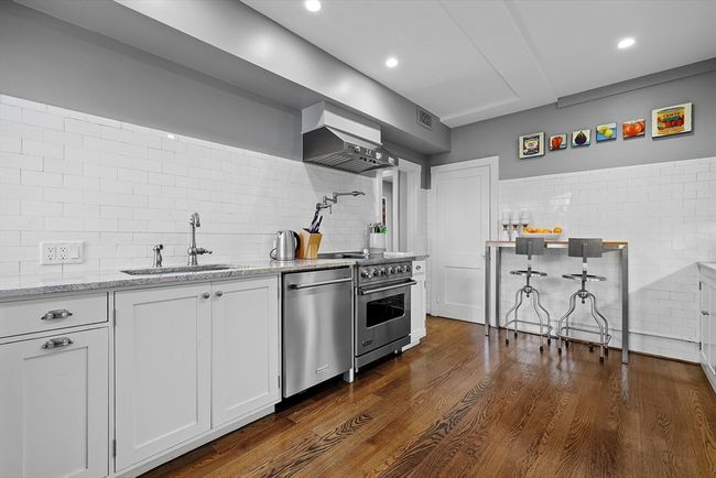 6B - 65 Commonwealth Ave, Condo with 2 bedrooms, 3 bathrooms and 2 parking in Boston MA | Image 16