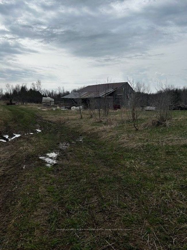 207 Concession Rd 2, House other with 6 bedrooms, 5 bathrooms and 10 parking in Paisley ON | Image 6