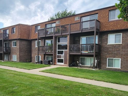 unit-2e-117 Boardwalk St, Elk Grove Village, IL, 60007-3646 | Card Image