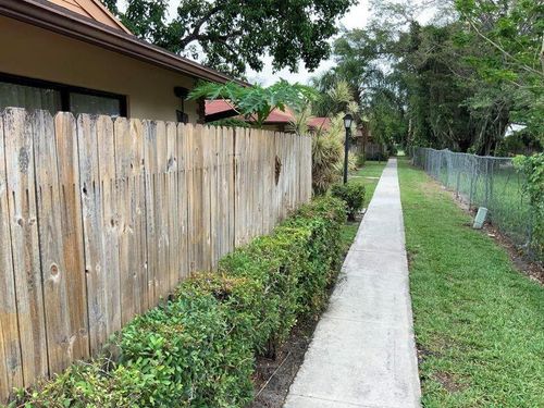 apt-d-4296 Woodstock Dr, West Palm Beach, FL, 33409-2940 | Card Image