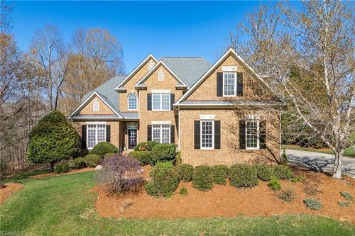 7376 Henson Forest Dr, Summerfield, NC, 27358-8314 | Card Image