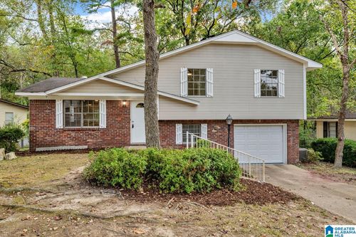 125 Redstone Dr, BIRMINGHAM, AL, 35215-7115 | Card Image