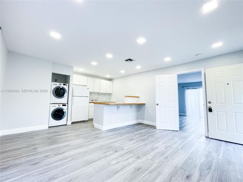 1826 My Pl, West Palm Beach, FL, 33417-4571 | Card Image