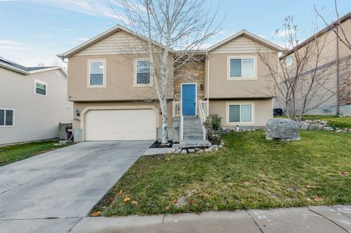 3992 E Ofallons Way, Eagle Mountain, UT, 84005-4675 | Card Image