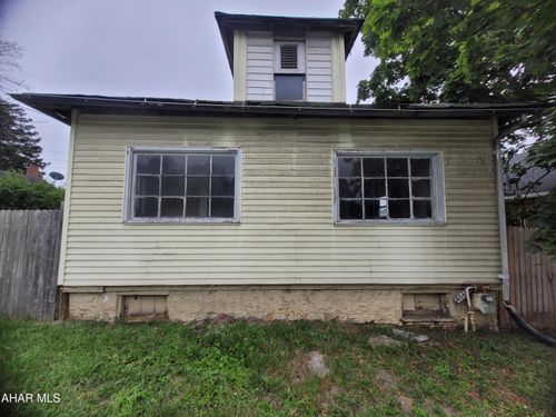 1406 Logan Blvd, Altoona, PA, 16602-4034 | Card Image