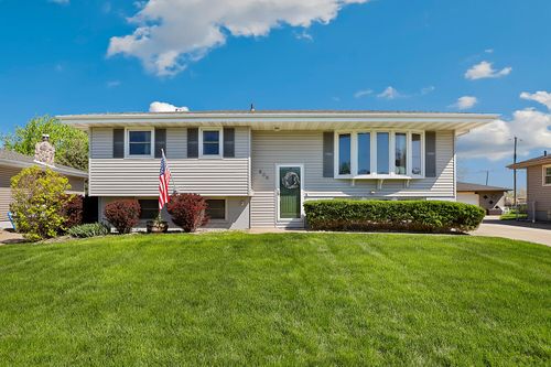 806 Harrison Pl, Dyer, IN, 46311 | Card Image